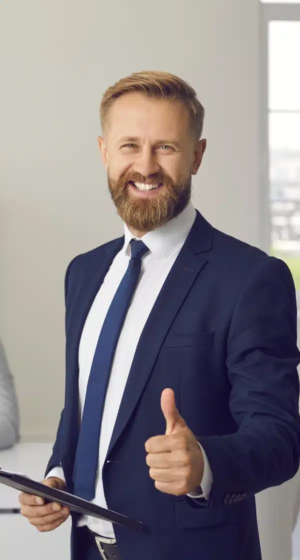 California pre-settlement funding attorney giving thumbs up - successful lawsuit funding specialist